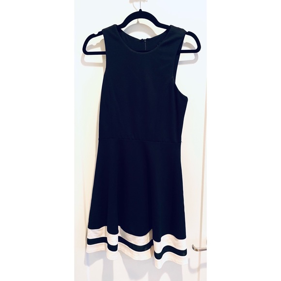 Bloomingdales AQUA Dress Mesh Trim Fit and Flare - Picture 3 of 5